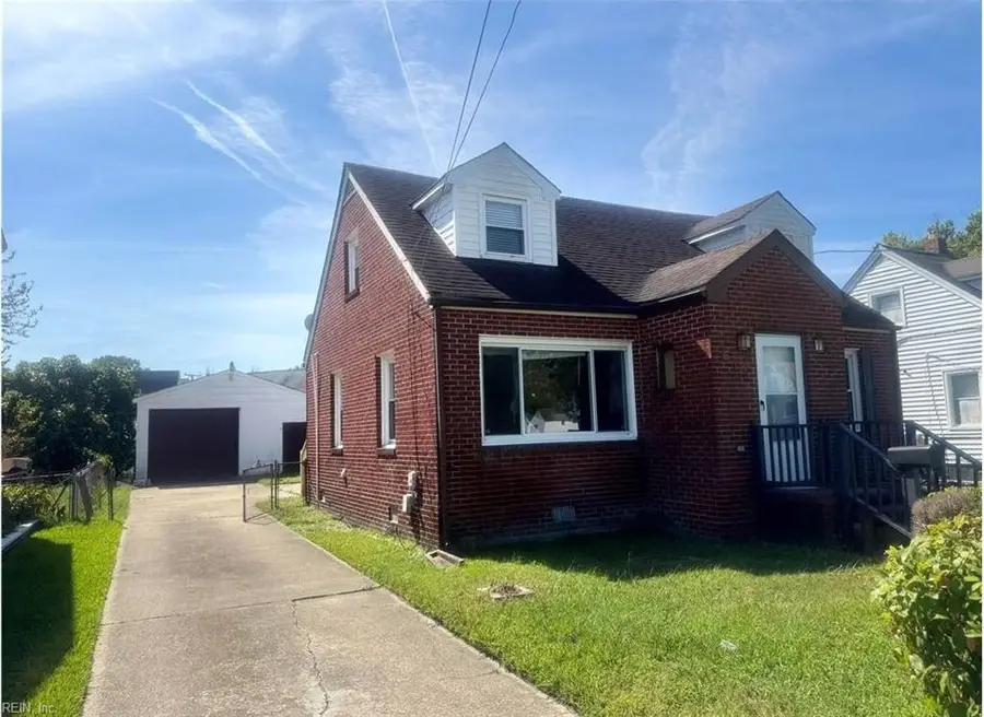635 Newport News Avenue, Hampton, VA 23669 - #2