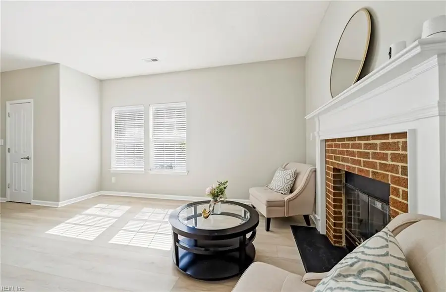 826 Greystone Trace, Newport News, VA 23602 - #3