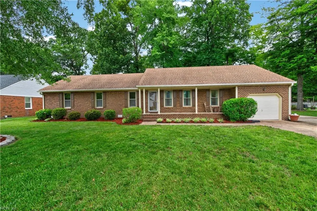 1213 Lakeford Place, Chesapeake, VA 23322 - #1
