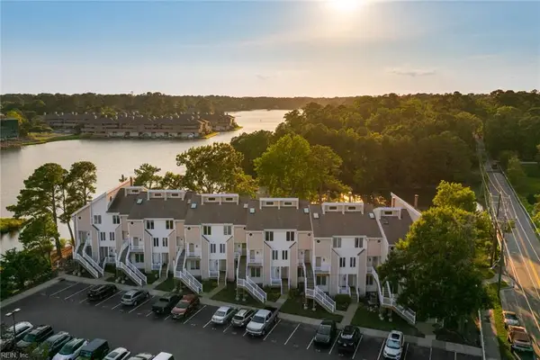 100 Pinewood Road #329, Virginia Beach, VA 23451