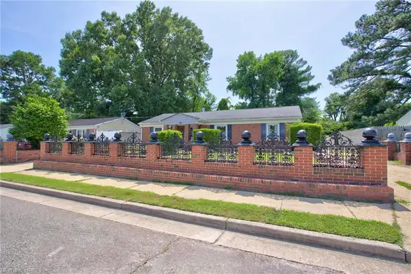 713 Pelham Drive, Hampton, VA 23669