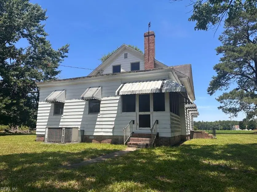 30086 Statesville Road, Newsoms, VA 23874 - #1