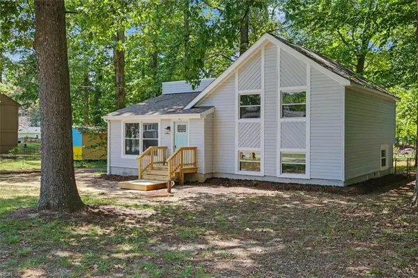 87 Stanley Drive, Newport News, VA 23608