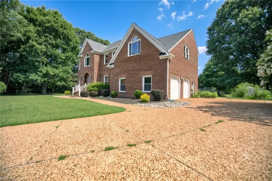 4 Tennis Circle, Poquoson, VA 23662 - #3