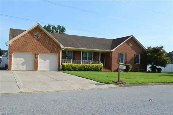 940 Saddleback Trail, Chesapeake, VA 23320