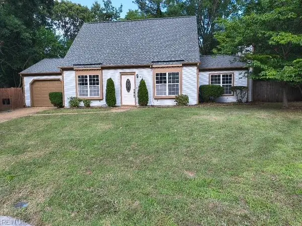 6 Finch Place, Newport News, VA 23608