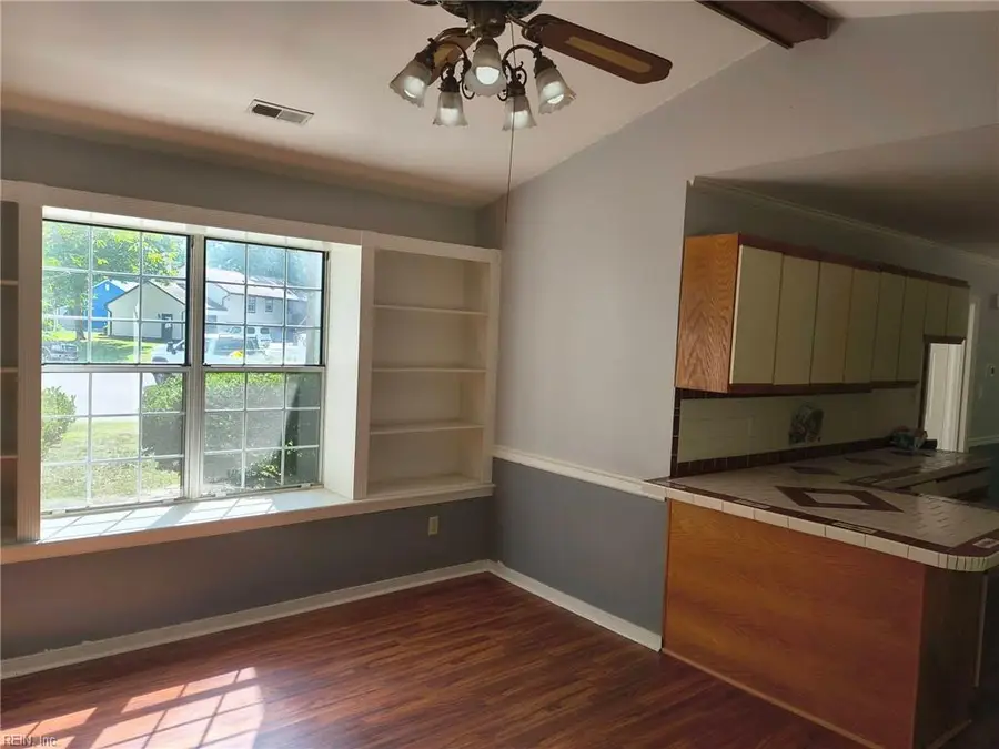 6 Finch Place, Newport News, VA 23608 - #3