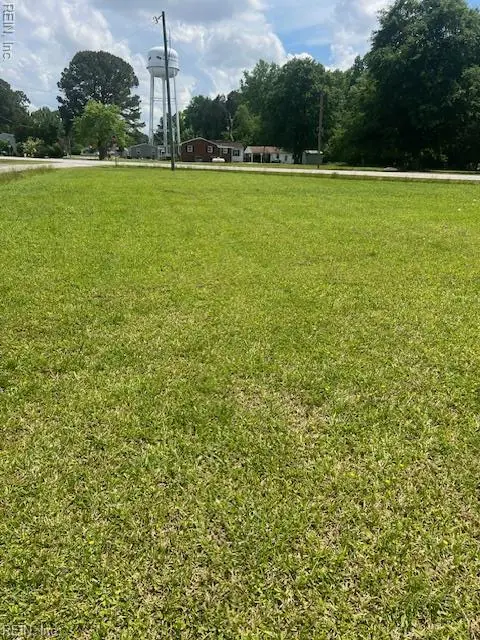 B1 Freeman Street, Newsoms, VA 23874 - #1