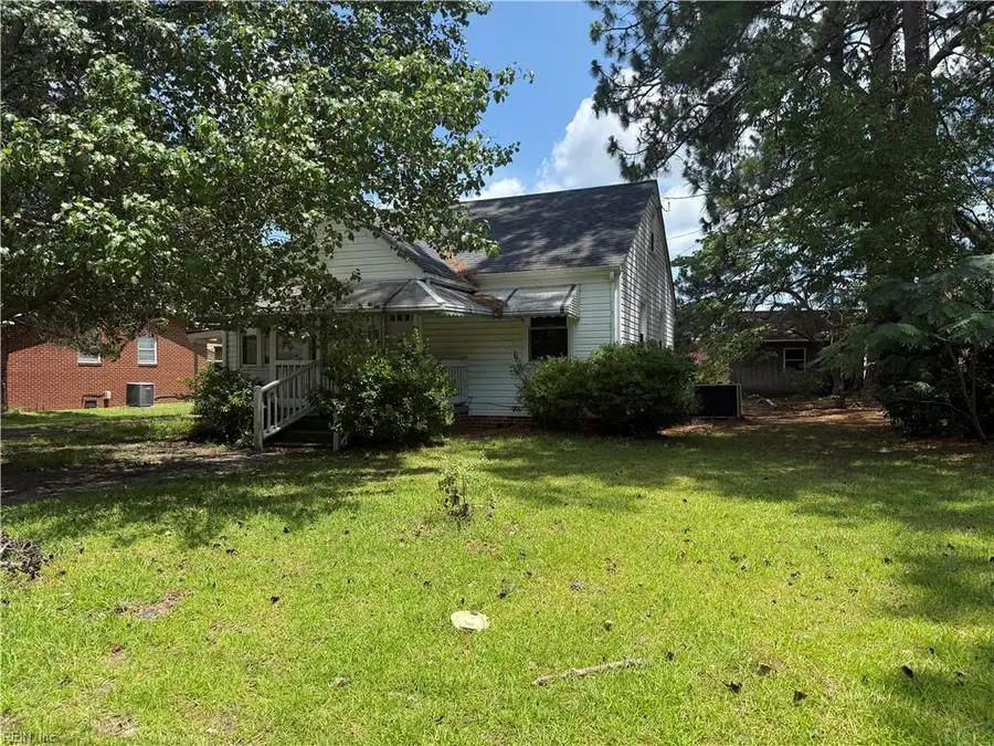 315 Cherry Street, Ahoskie, NC 27910 - #3