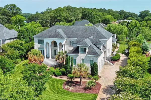 2909 Estates Drive, Virginia Beach, VA 23454