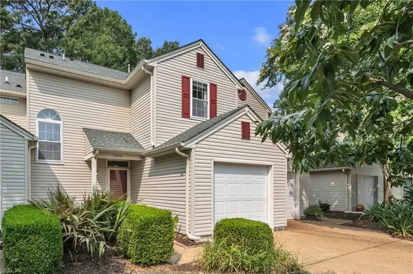 1273 Lake Drive, Newport News, VA 23602