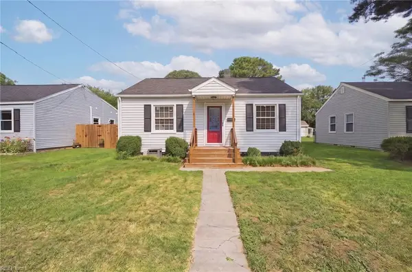53 Greeneland Boulevard, Portsmouth, VA 23701