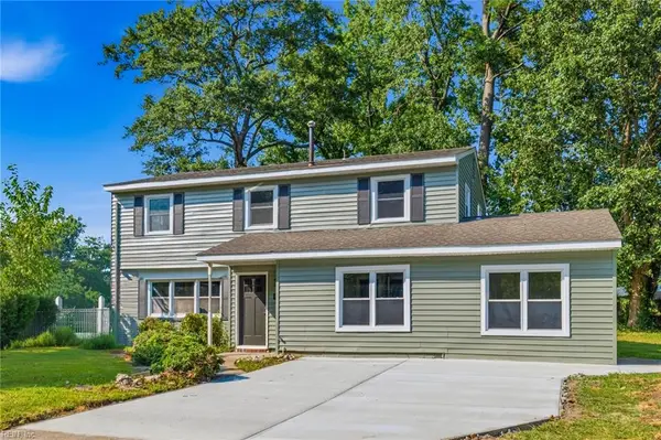 808 Holly Hedge Avenue, Virginia Beach, VA 23452