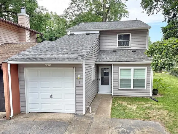 1 Bristol Circle, Chesapeake, VA 23320