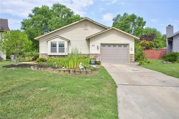 612 Blue Lake Court, Virginia Beach, VA 23462