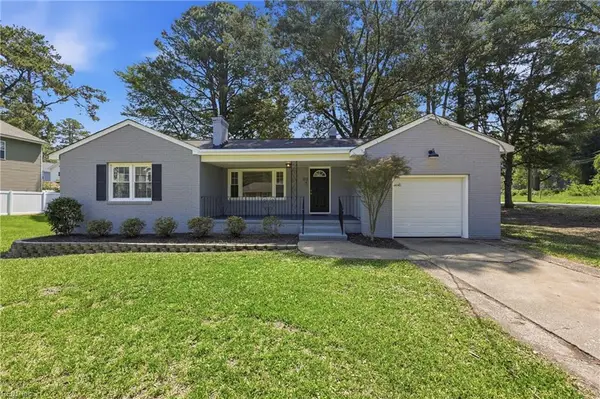 102 Thalia Road, Virginia Beach, VA 23452