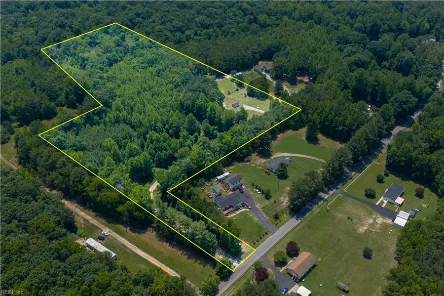 1130 Zion Branch Road, Saluda, VA 23149 - #2