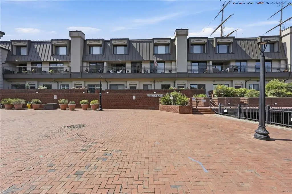 401 College Place #24, Norfolk, VA 23510 - #1