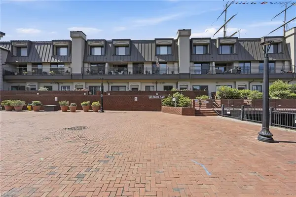 401 College Place #24, Norfolk, VA 23510