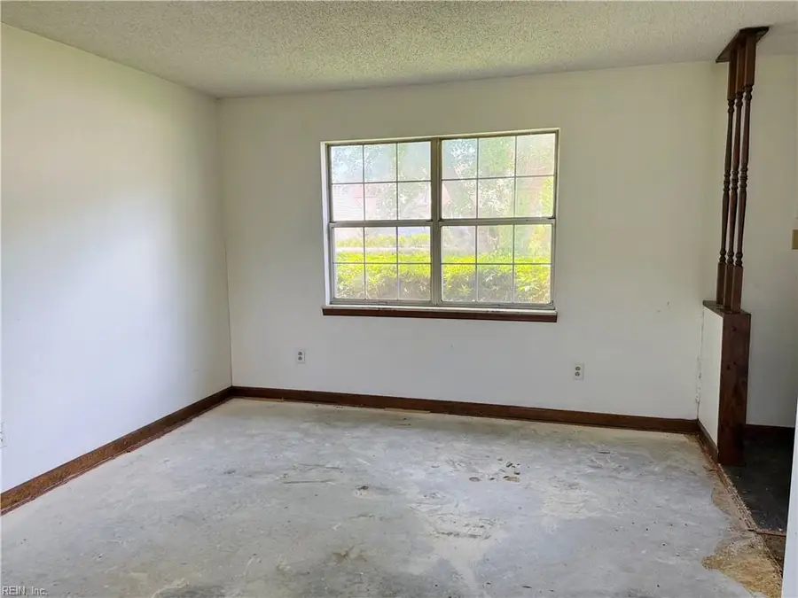 1013 Daniel Maloney Drive, Virginia Beach, VA 23464 - #3