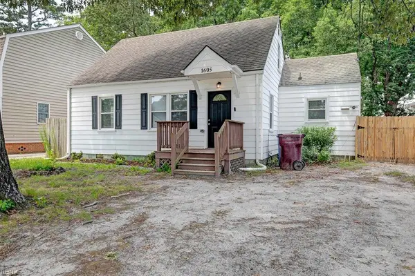1605 Laurel Avenue, Chesapeake, VA 23325