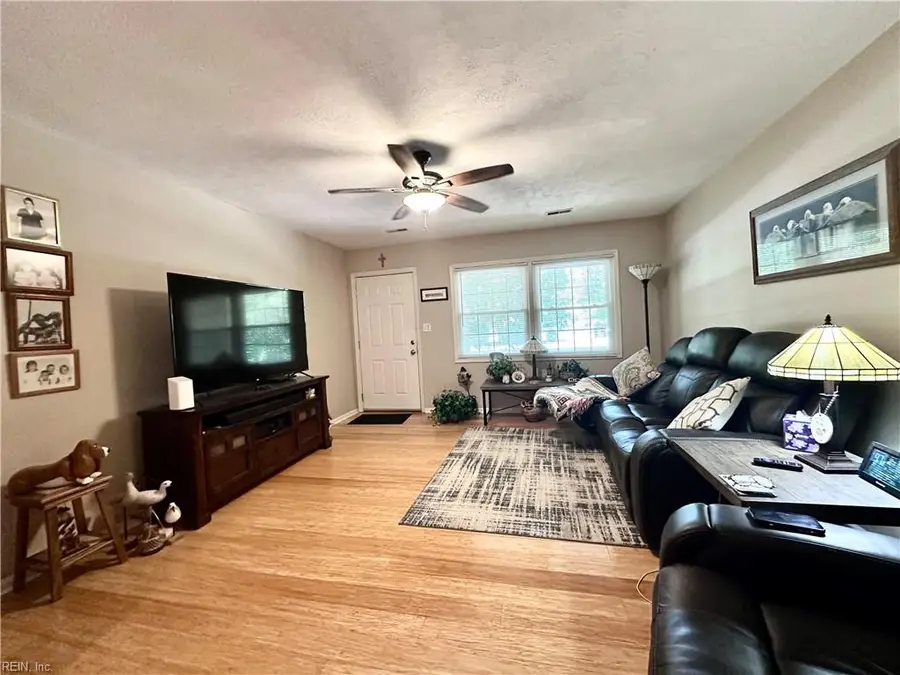 1708 Seaford Road, Seaford, VA 23696 - #3
