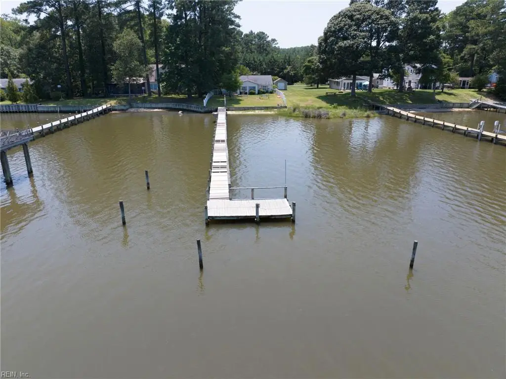 12017 Roane Avenue, Gloucester, VA 23061 - #1