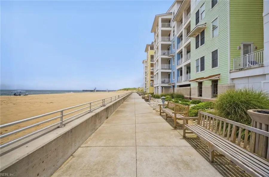 3738 Sandpiper Road #122B, Virginia Beach, VA 23456 - #2