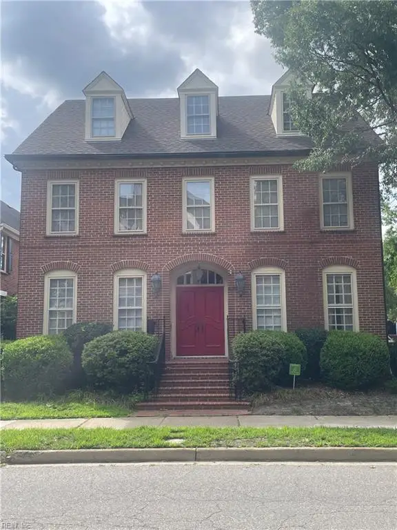 625 Mowbray Arch, Norfolk, VA 23507 - #1
