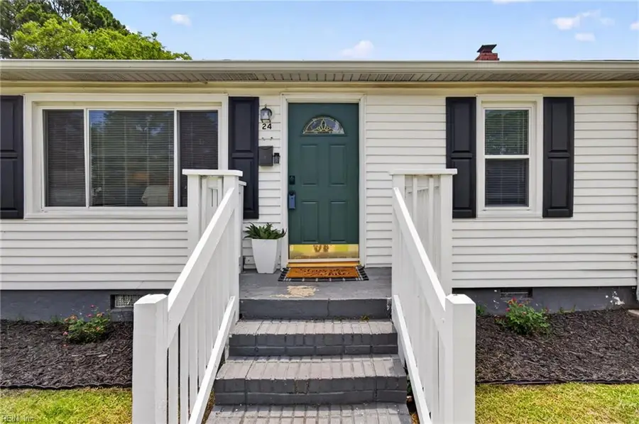 24 Westminister Drive, Hampton, VA 23666 - #2