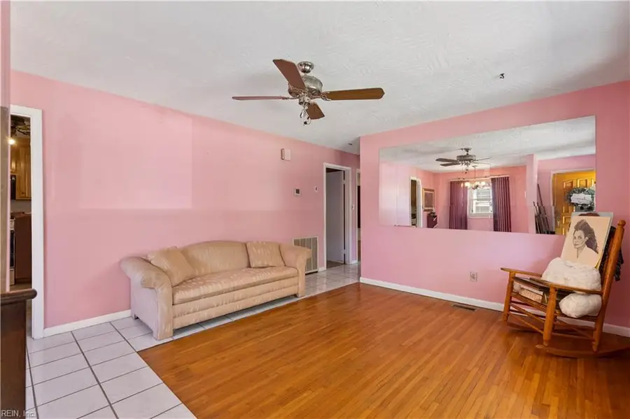 121 Settlers Landing Road, Hampton, VA 23669 - #2