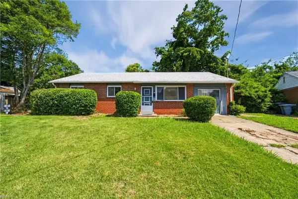 709 Houston Avenue, Hampton, VA 23669