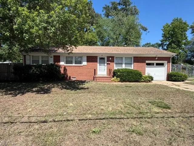 52 Londonshire Terrace, Hampton, VA 23666 - #1
