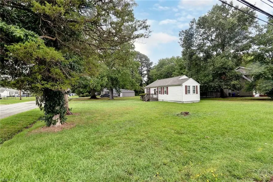 5900 Wickham Avenue, Newport News, VA 23605 - #3