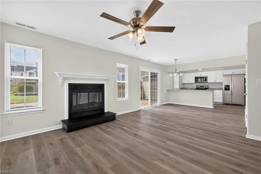 131 Seaside Lane, Virginia Beach, VA 23462 - #3