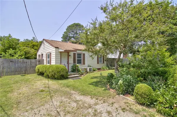 121 Lucas Avenue, Norfolk, VA 23502