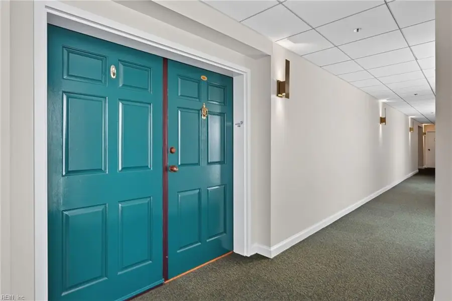 475 Water Street #802, Portsmouth, VA 23704 - #2