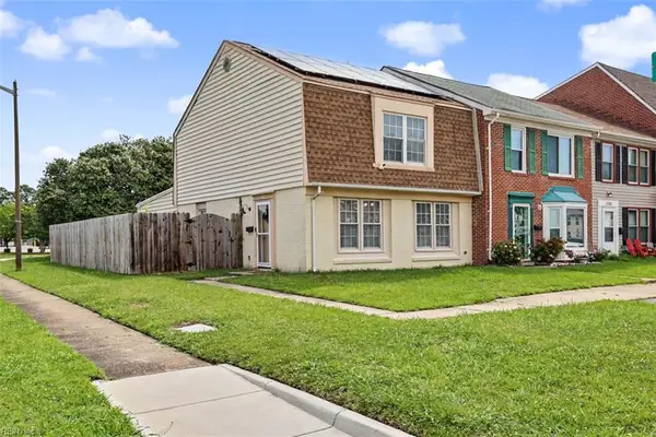 1300 White Birch Lane, Virginia Beach, VA 23453