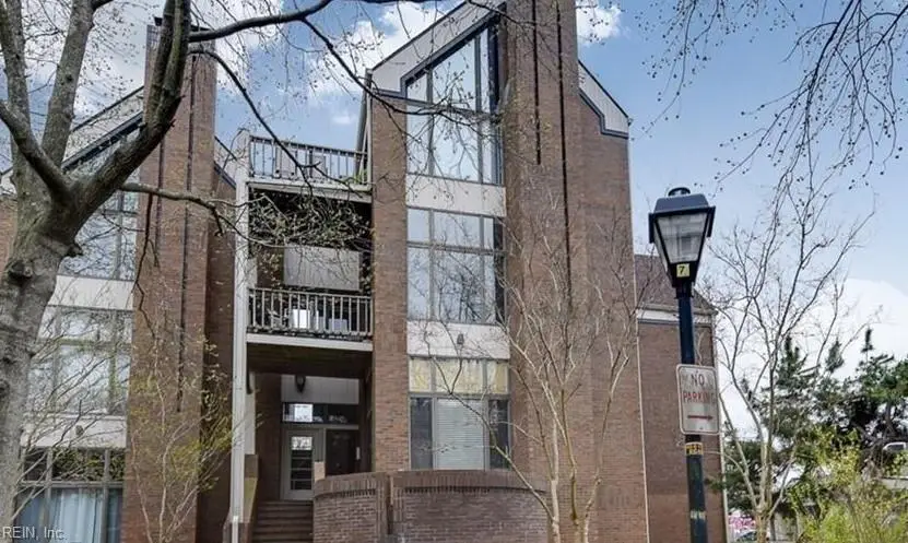696 Mowbray Arch #540, Norfolk, VA 23507 - #1