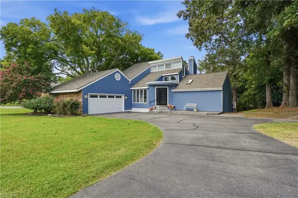 9017 River Crescent, Suffolk, VA 23433