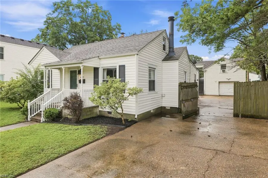 4207 Neptune Avenue, Chesapeake, VA 23325 - #3