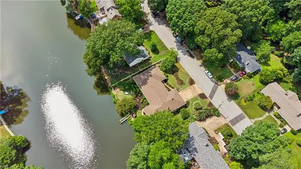 25 Garland Drive, Newport News, VA 23606