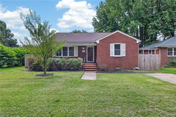 609 Crystal Avenue, Chesapeake, VA 23324