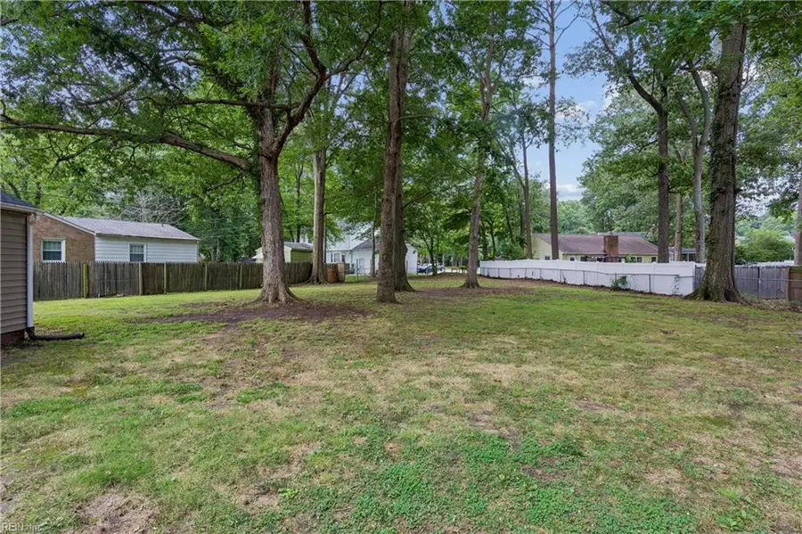 140 Glenwood Road, Hampton, VA 23669 - #2
