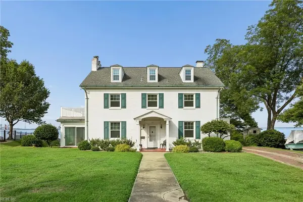 211 Hilton Terrace, Newport News, VA 23601