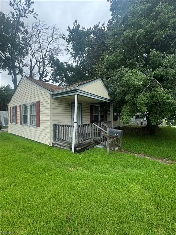 1432 Victory Boulevard, Portsmouth, VA 23702