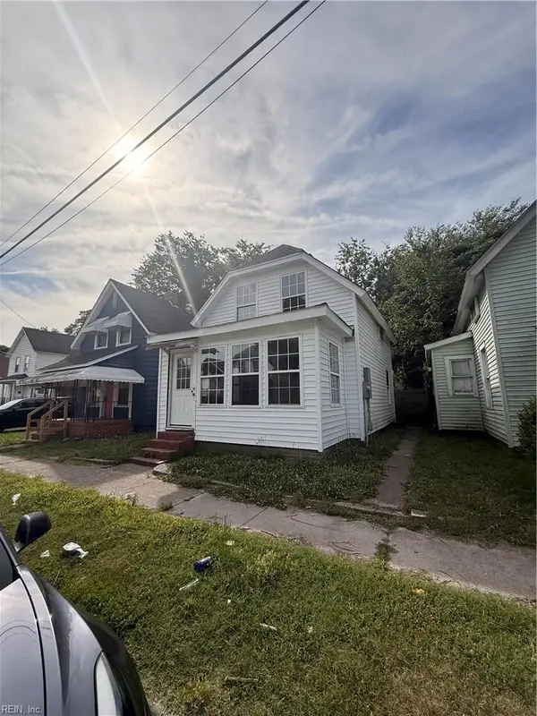 22 Dewey Street, Portsmouth, VA 23704