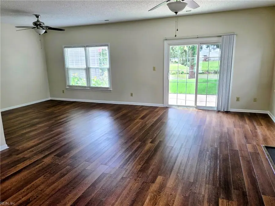 909 Willow Point, Newport News, VA 23602 - #3