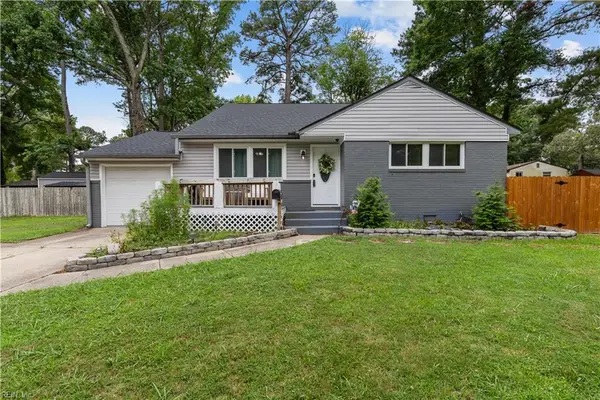 3229 Bow Creek Boulevard, Virginia Beach, VA 23452