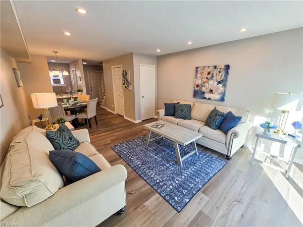 1268 Little Bay Avenue #12, Norfolk, VA 23503